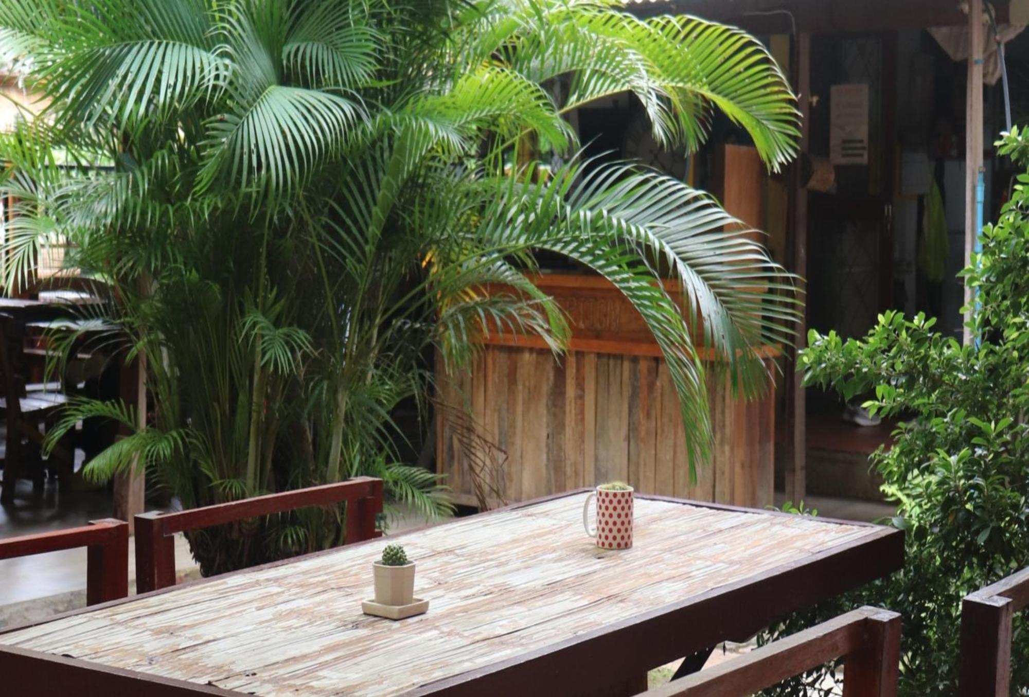 Trekker Camp Otel Chiang Mai Dış mekan fotoğraf